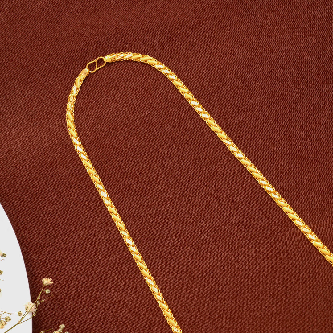 Elegant Leaf Pattern Gold Chain for Men