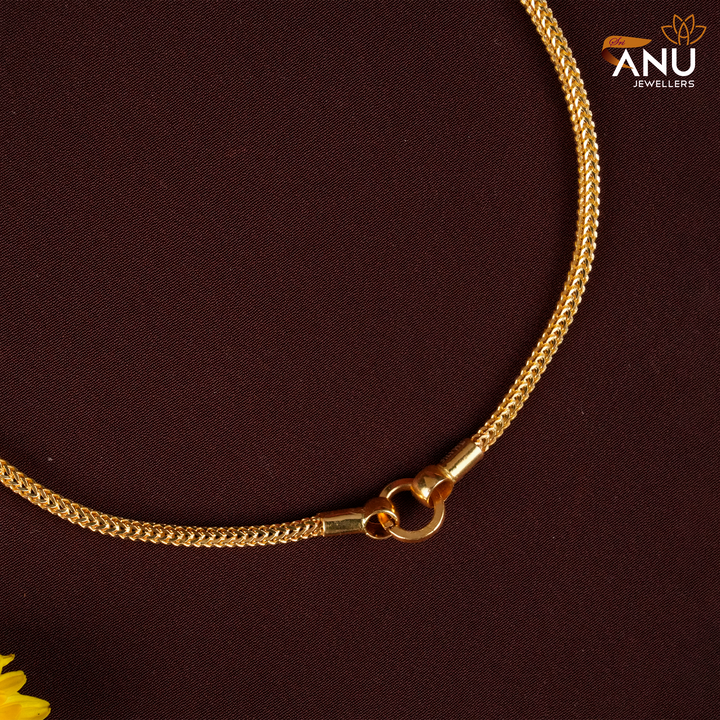 Perumal sangu chakram Mugappu Chain