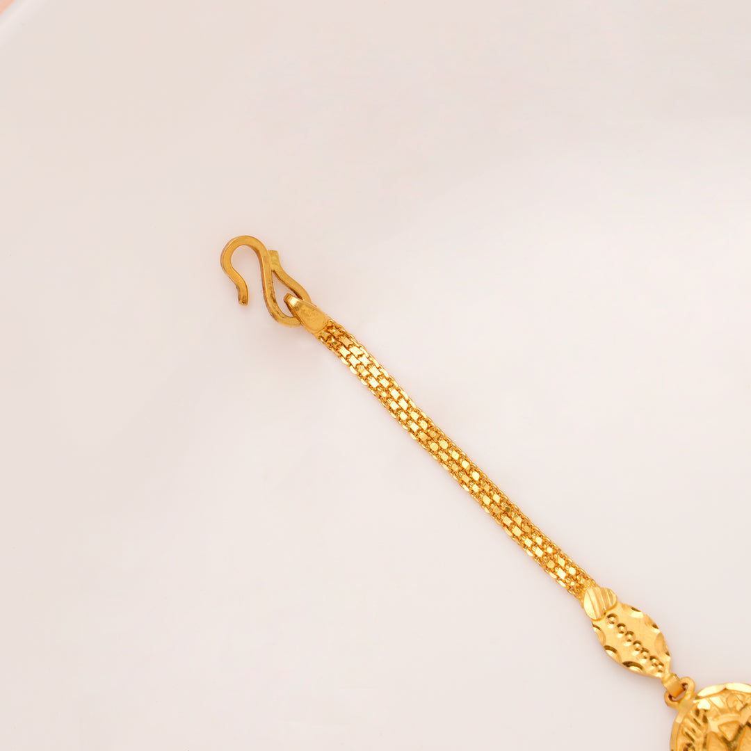 Elegant Watch Design Gold Bracelet