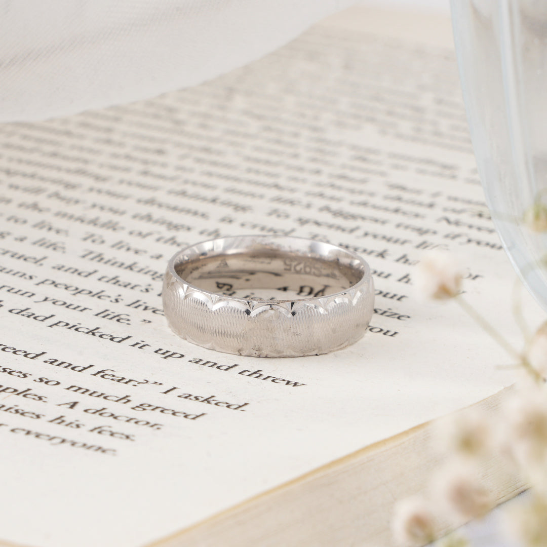 V-Shape Wave Design Silver Men Ring