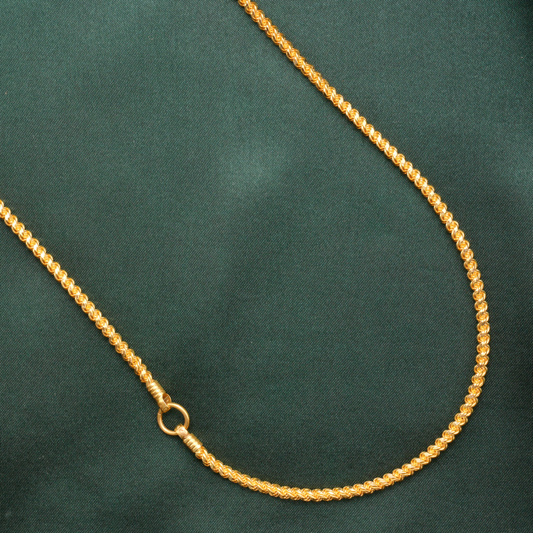 Elegant Floral Design Gold Mugappu Chain
