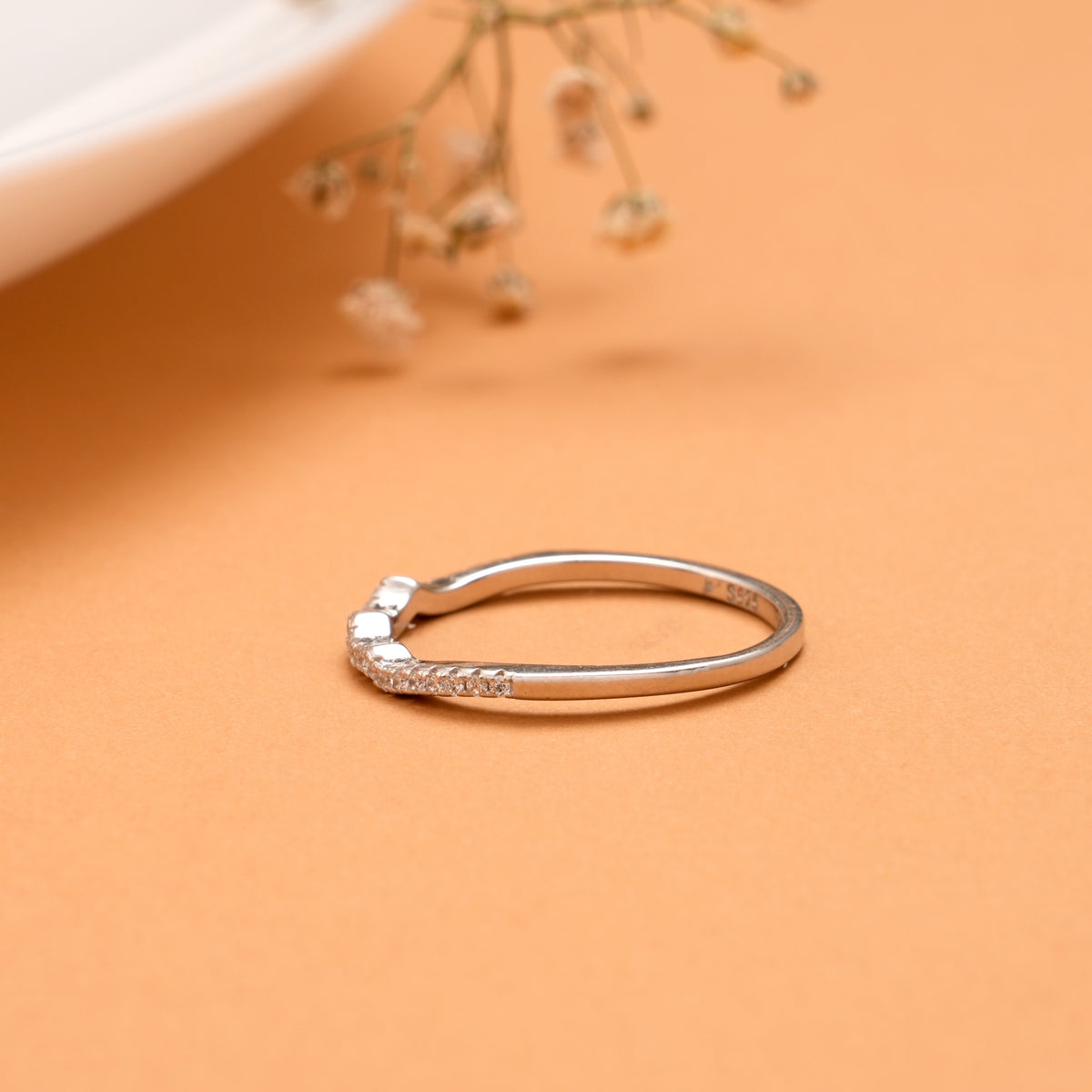 Shining Wavy Pattern Silver Ring