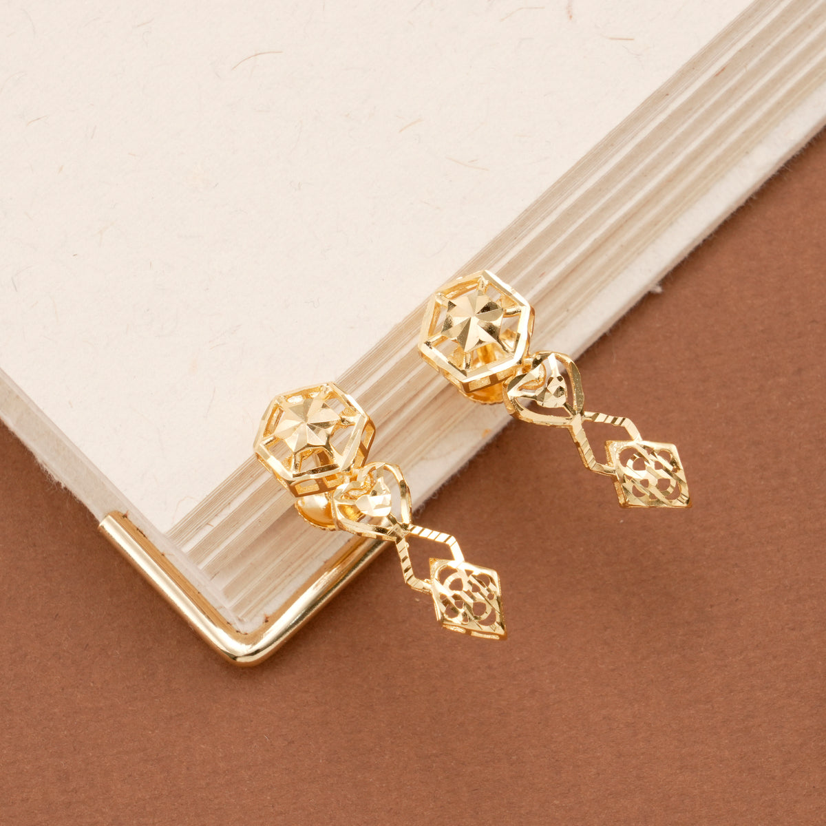 Heart Shape Flower Design Golden Necklace Set