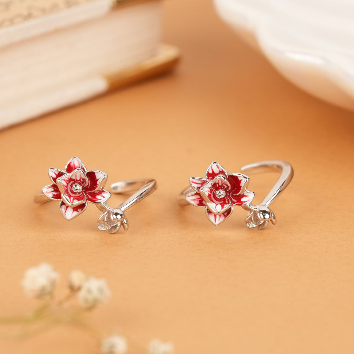 Stylish Red Rose Enamel Silver Toe Ring