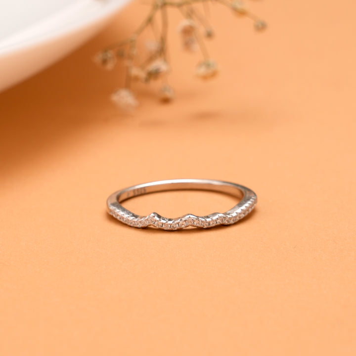 Shining Wavy Pattern Silver Ring
