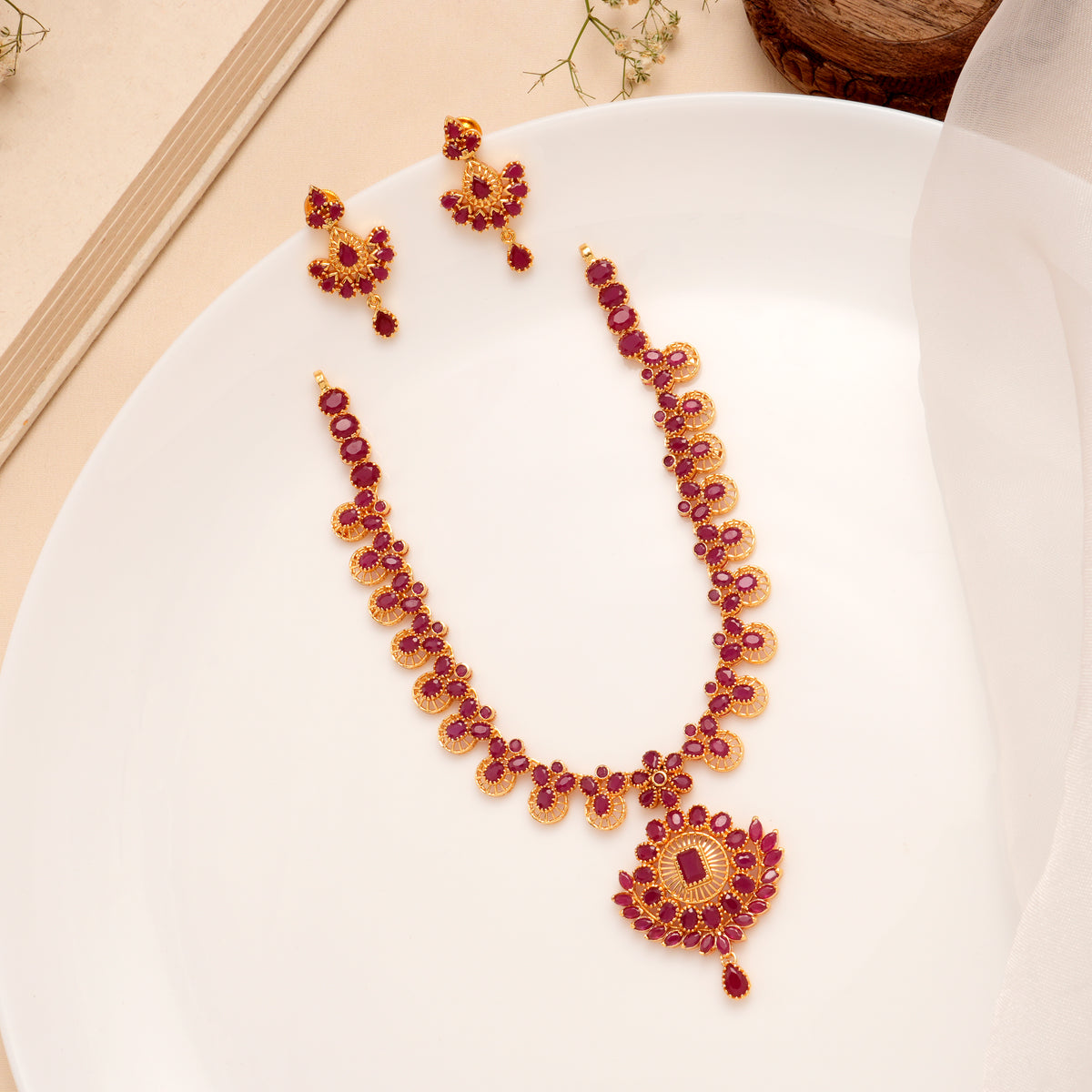 Ruby Chand Floral Pendant Necklace Set