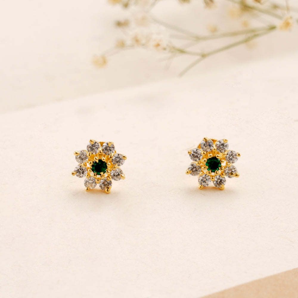 Elegant Emerald Floral Kundan Golden Stud