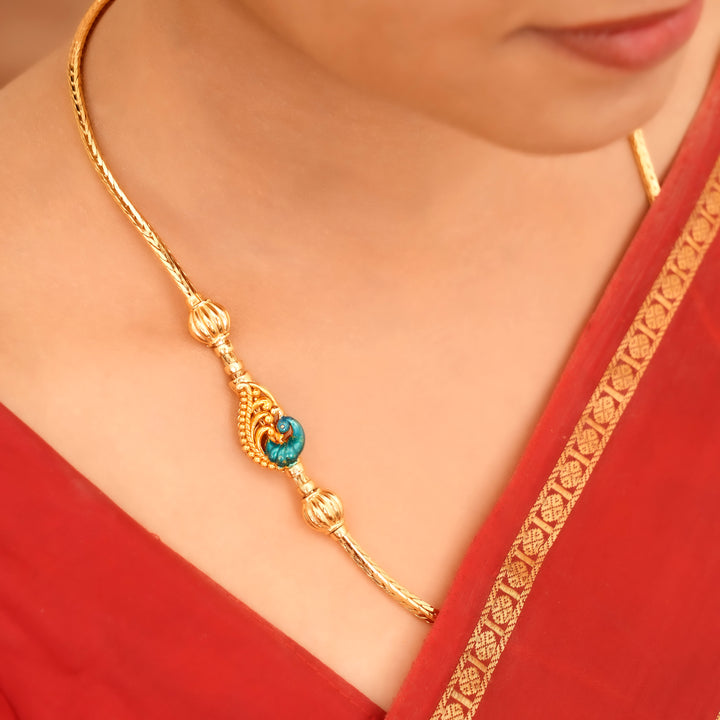 Graceful Peacock Design Golden Mugappu Chain