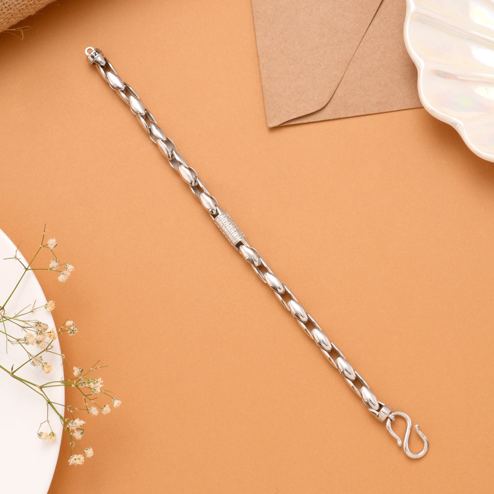 Bold Oval Men’s Silver Bracelet