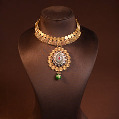 Grand Leaf Pattern Kundan Gold Necklace