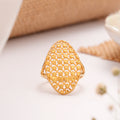 Elegant Mesh Pattern Golden Ring