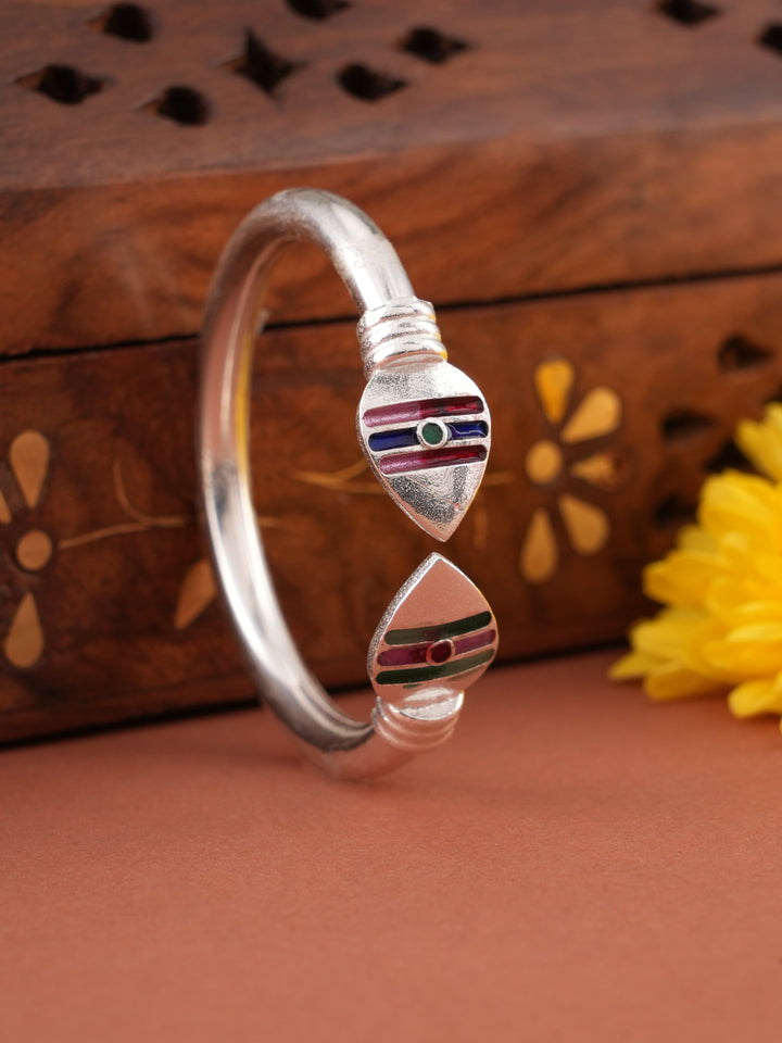 Multicolour Double Side Vel Kappu in Silver