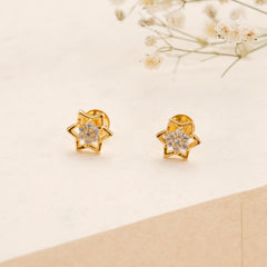 Sparkling Star Casting Golden Earring
