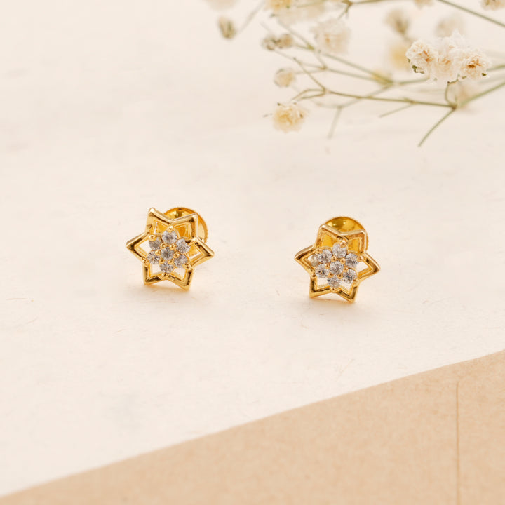 Sparkling Star Casting Golden Earring