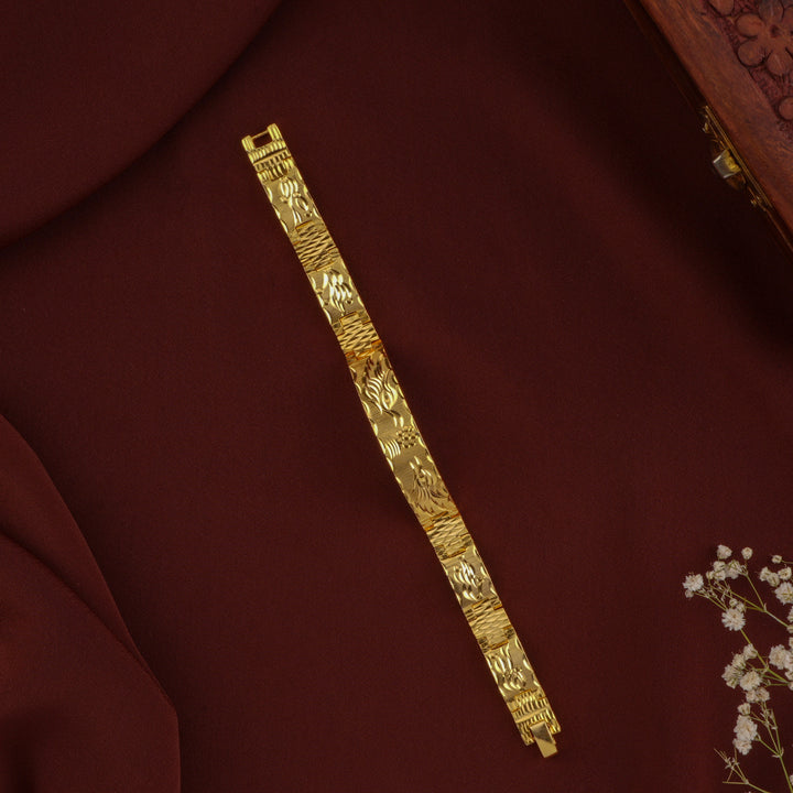 Premium Micro Golden Bracelet
