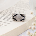 Deris Round Cut Silver Ring
