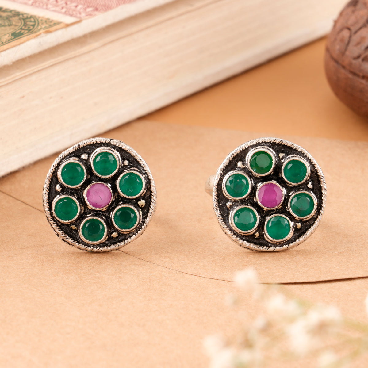 Ruby and Emerald Silver Toe Ring