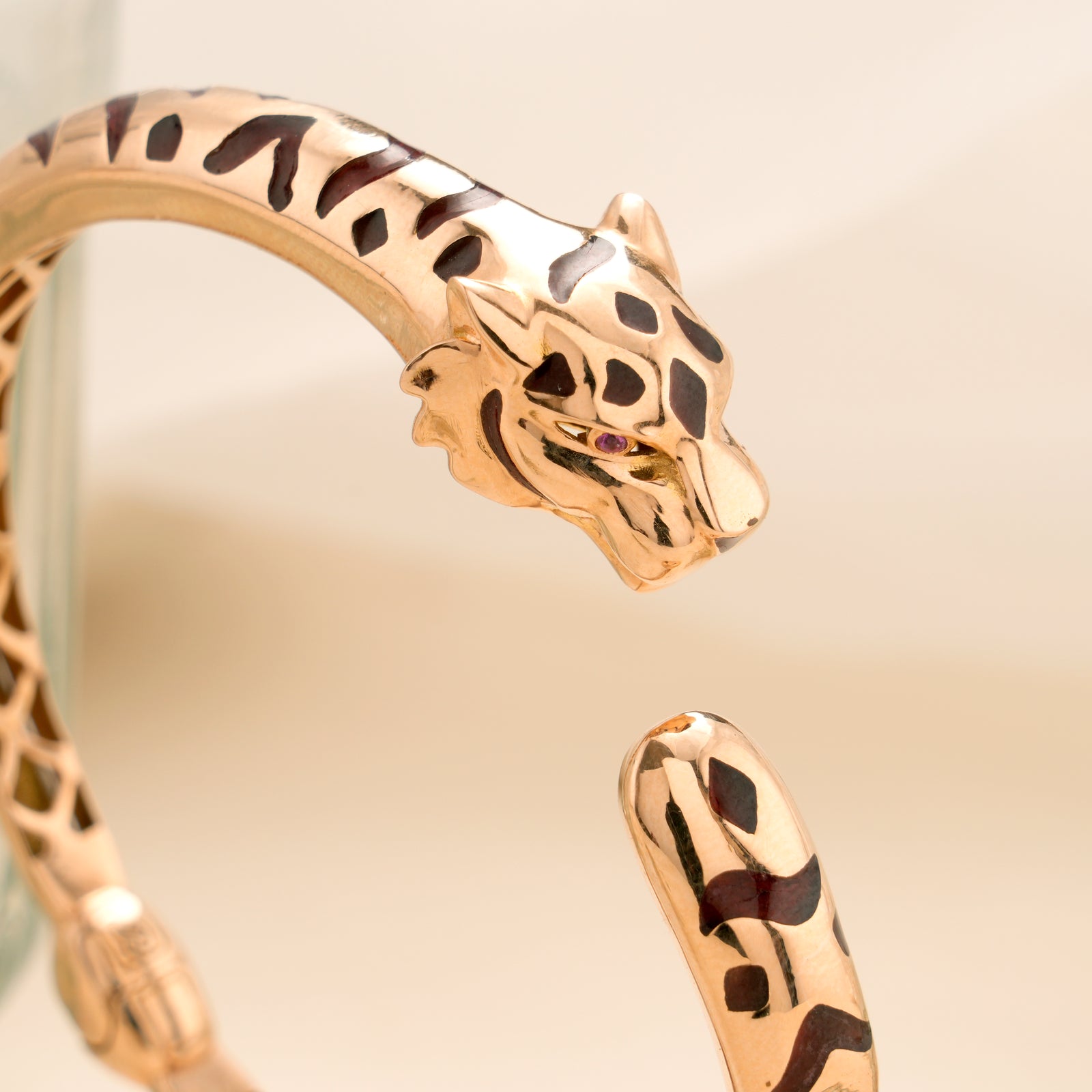 Geometric Panther Head Open Cuff Gold Kada