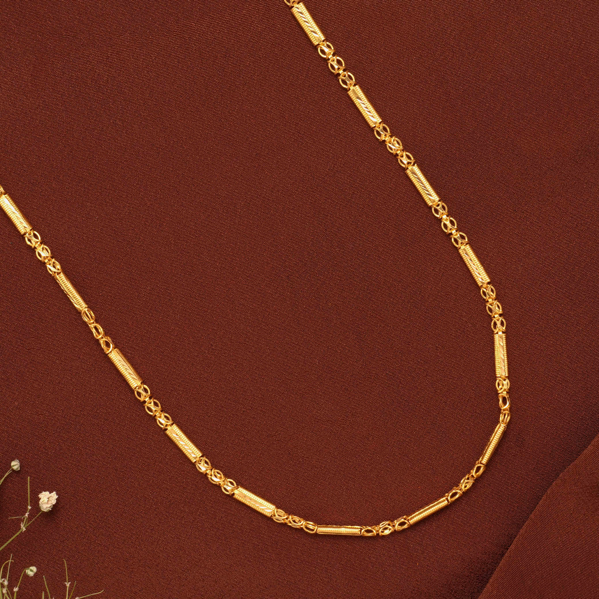 Elegant Pattern Gold Link Minimal Chain