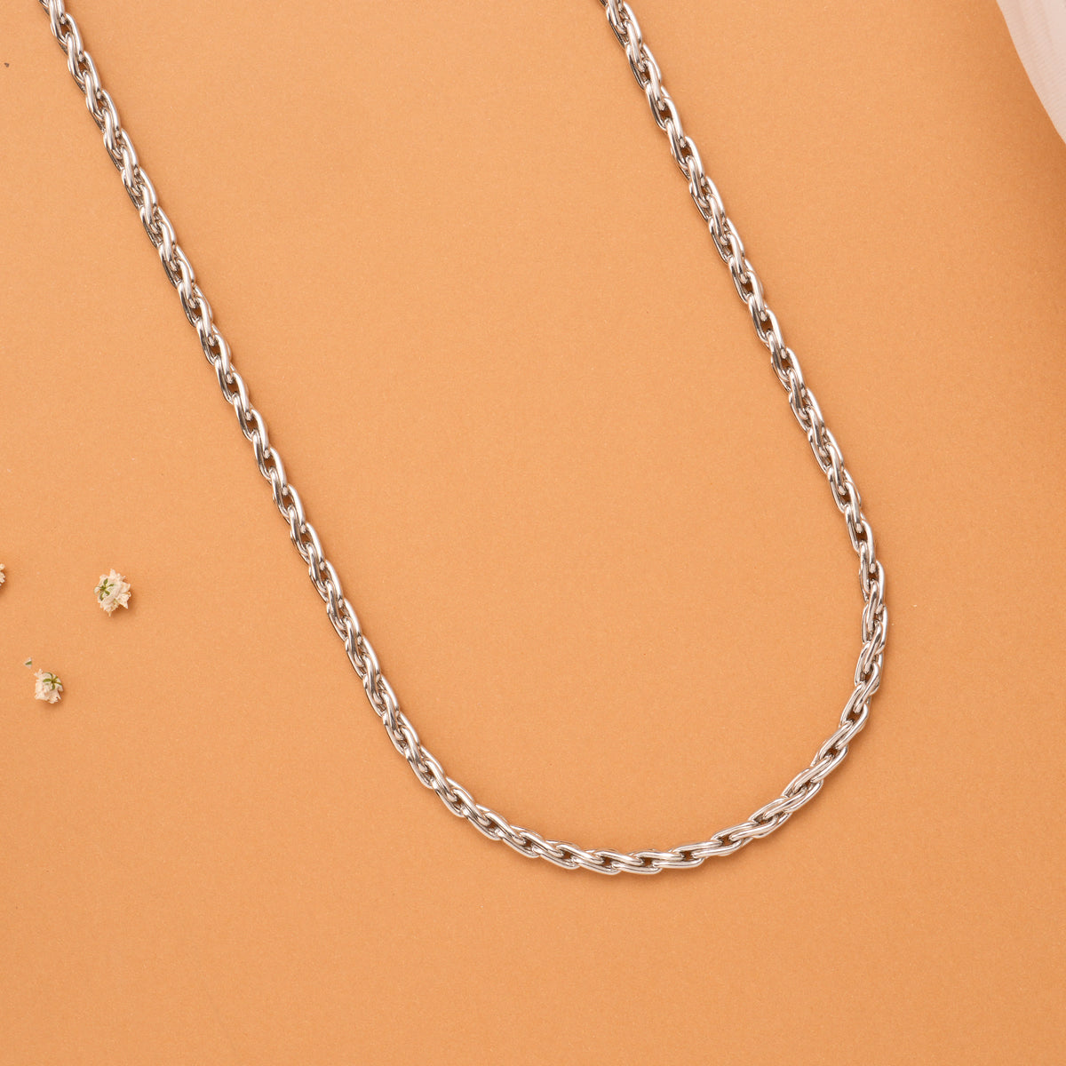 Royal Woven Design Men’s Silver Chain