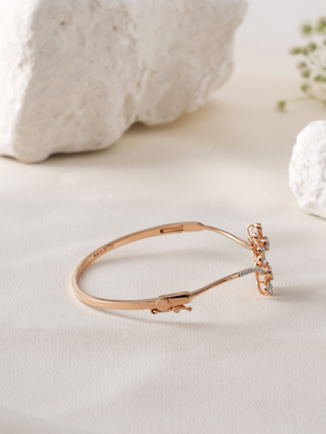 Kinaya Sparkle Diamond Kada