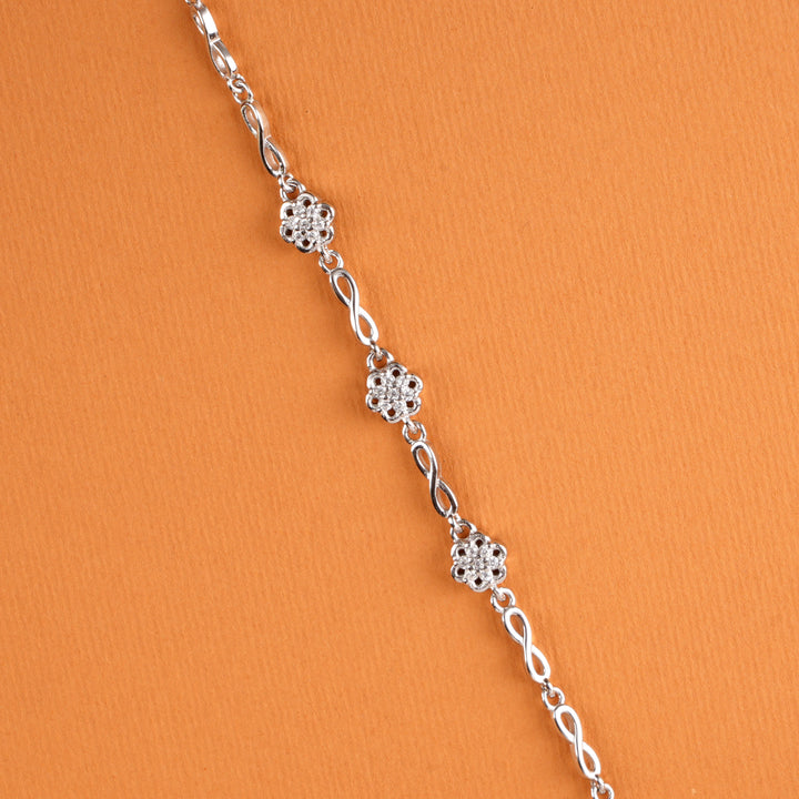 Radiant Floral Design Silver Bracelet