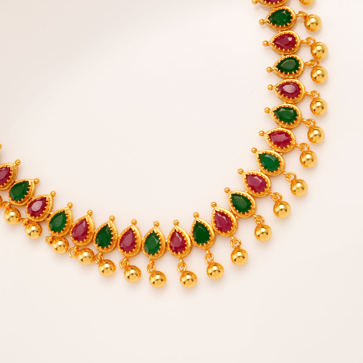 Emerald Blossom Leaf with Golden Balls Necklace Set
