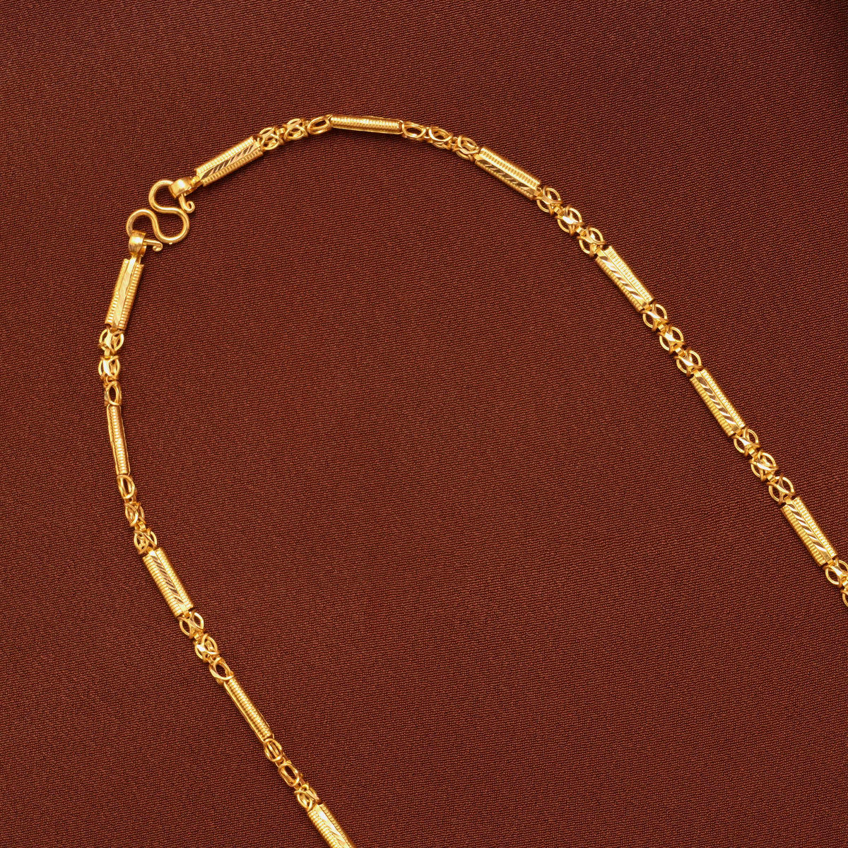 Elegant Pattern Gold Link Minimal Chain