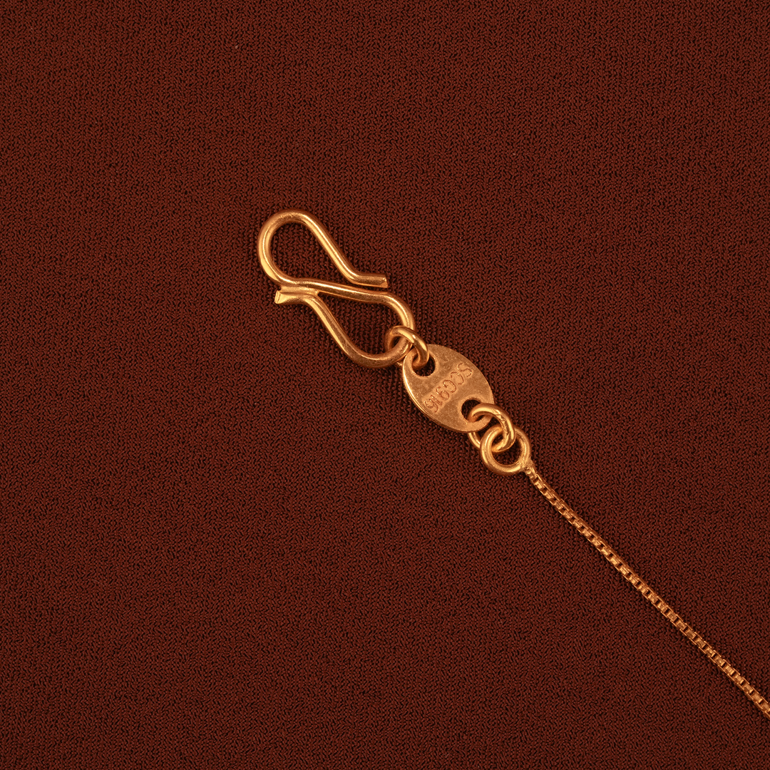 Sleek Black Pendant Gold Bead Chain