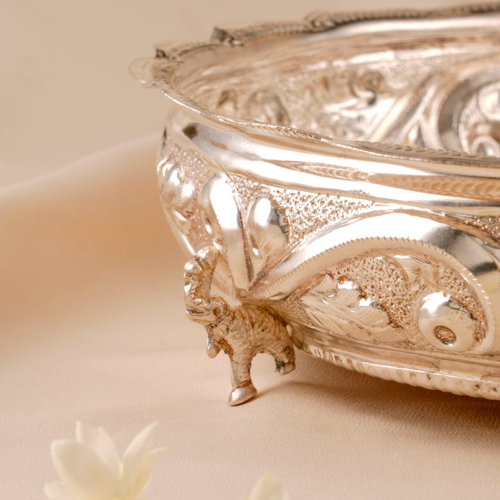 Floral and Leaf Silver Thamboolam Plate