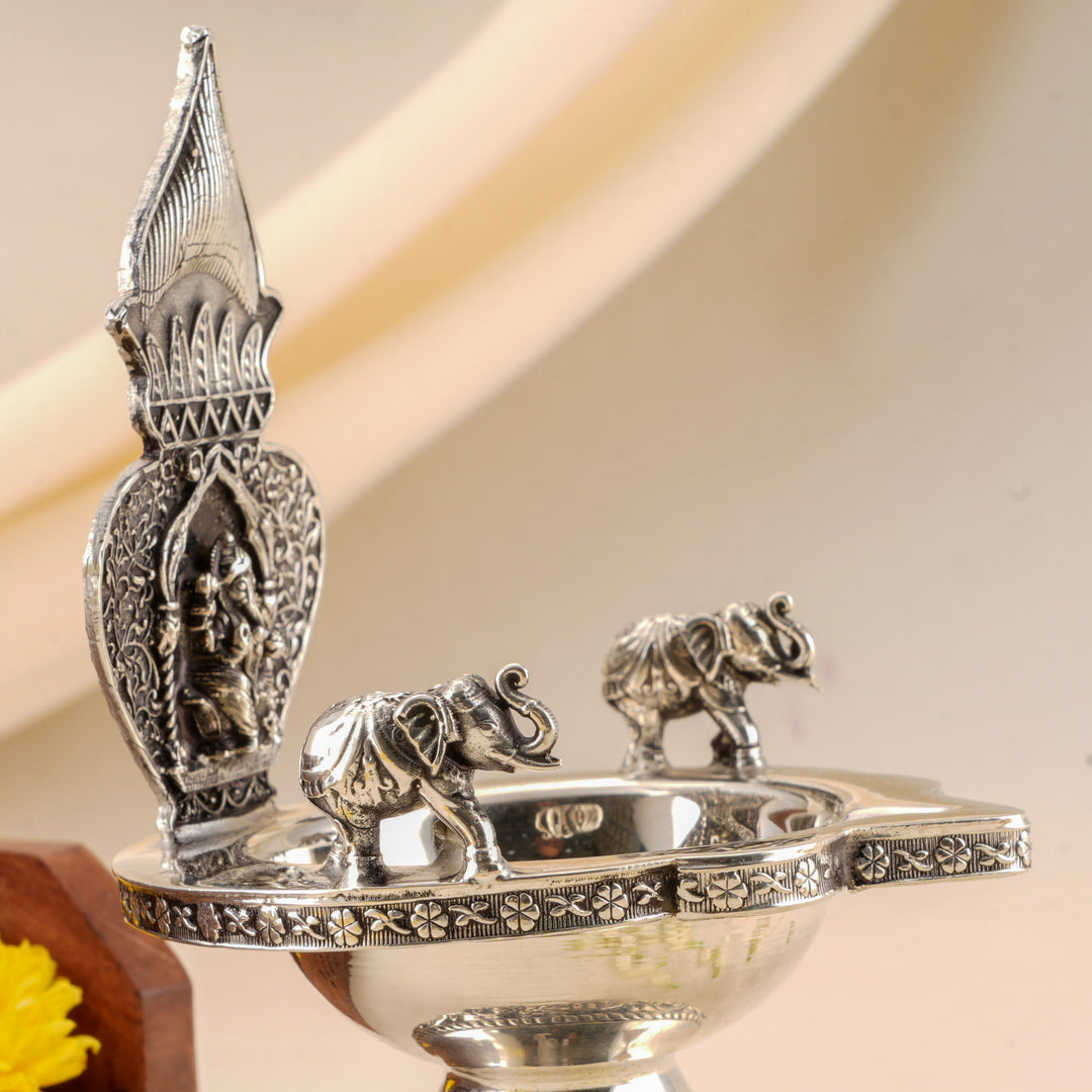 Antique Silver Ganesh Vilakku