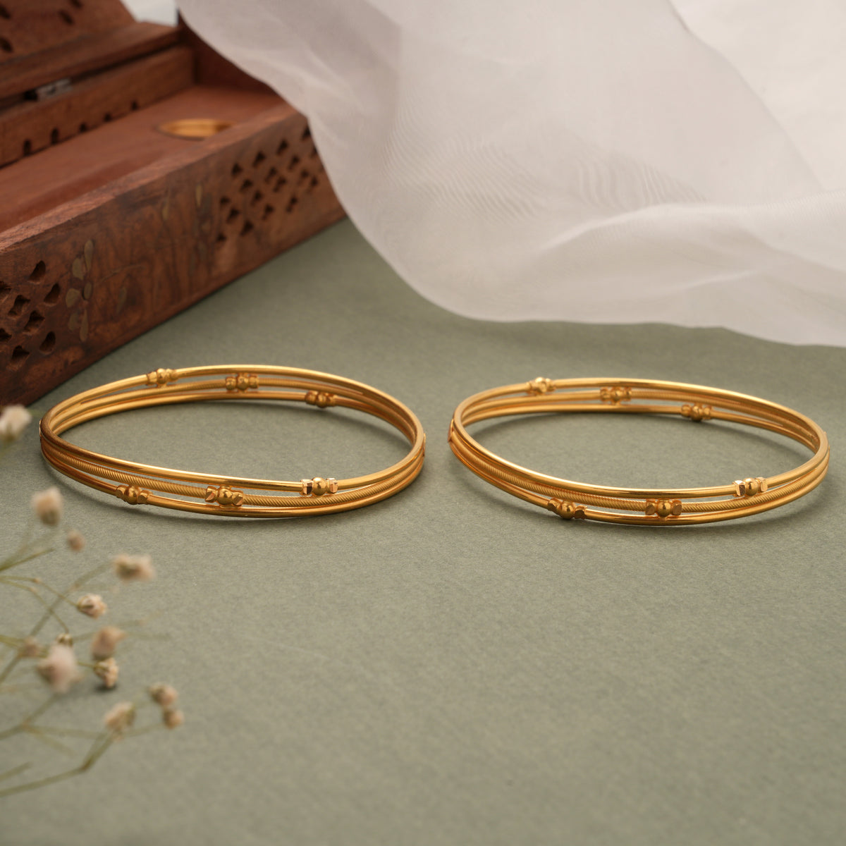 Regal Three Layer Gold Ball Bangle