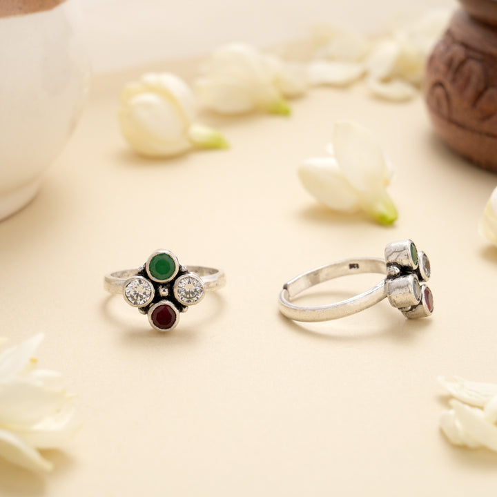 Antique Minimal Four Stone Silver Toe Ring
