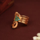 Elegant Flower Swirl Design Gold Ring