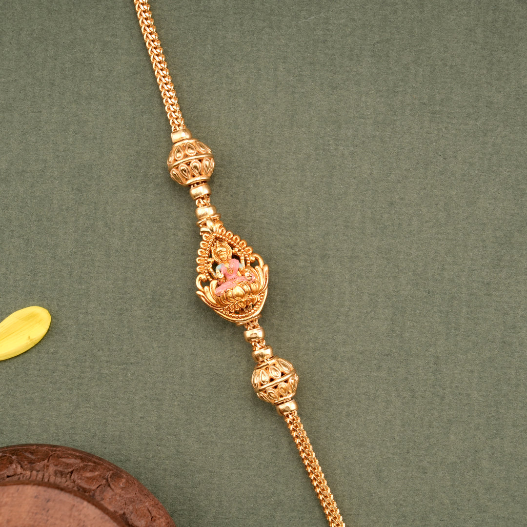 Traditional Leaf Lakshmi Mugappu Chain