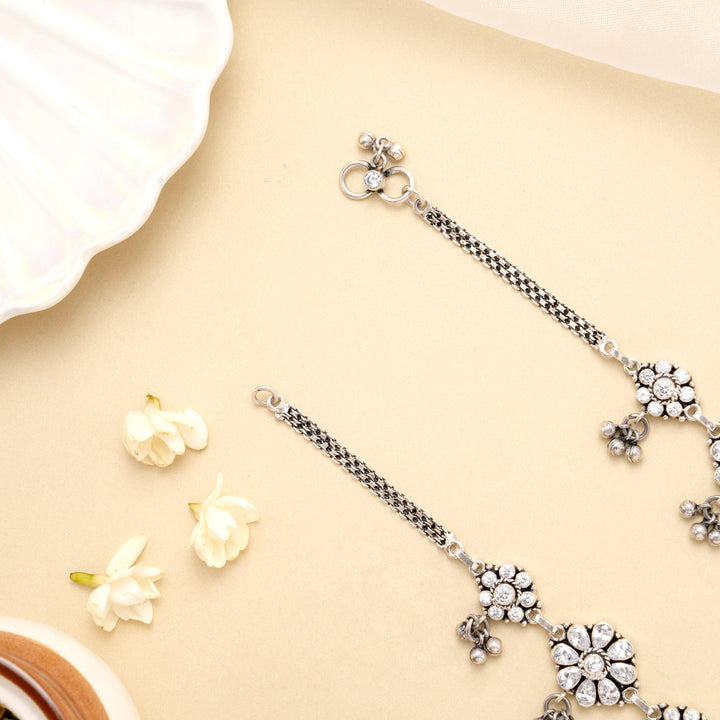 Royal Petal Heritage Silver Antique Anklet