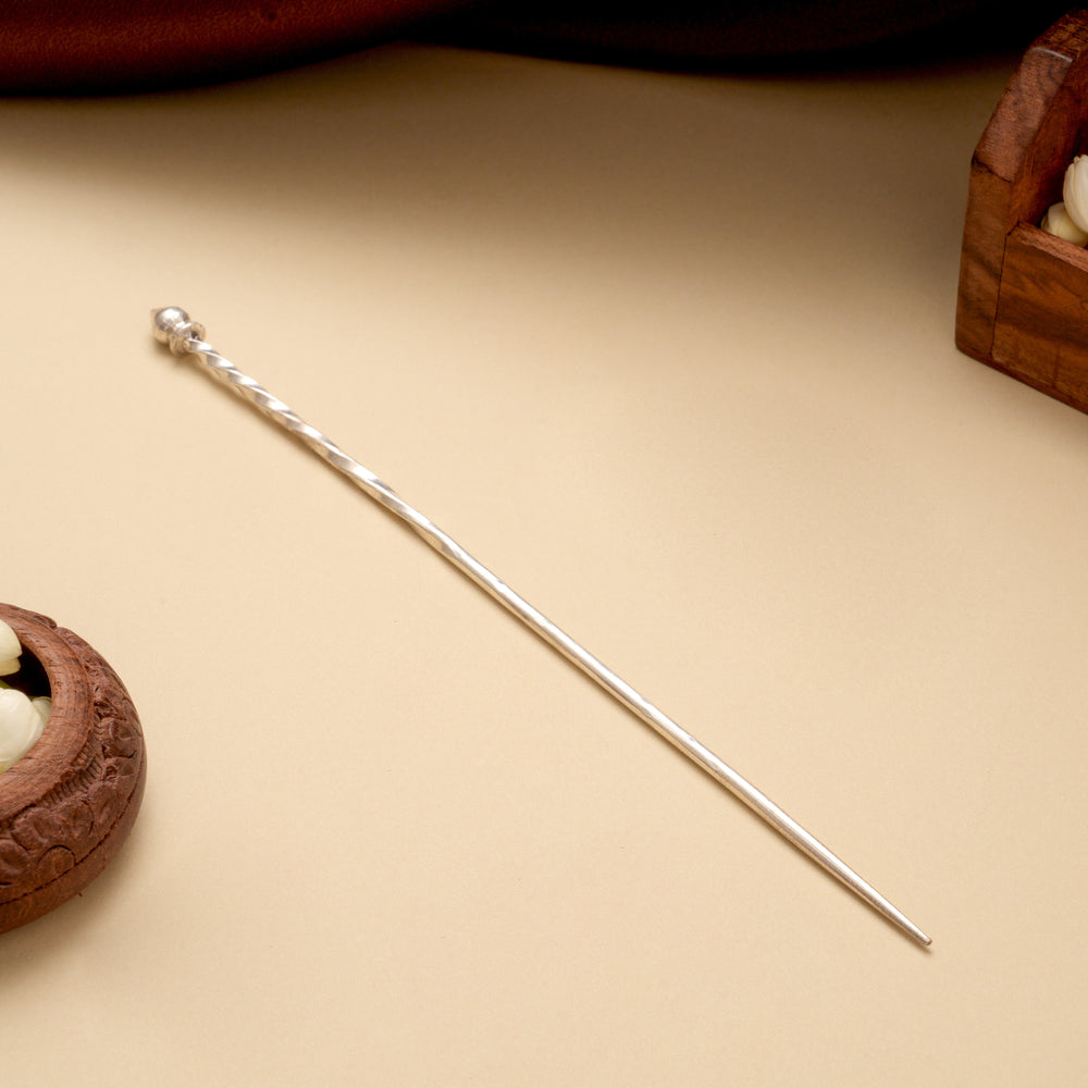 Traditional plain Silver Sinukoli