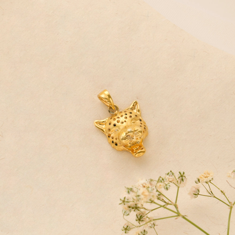 Golden Leopard Head Pendant