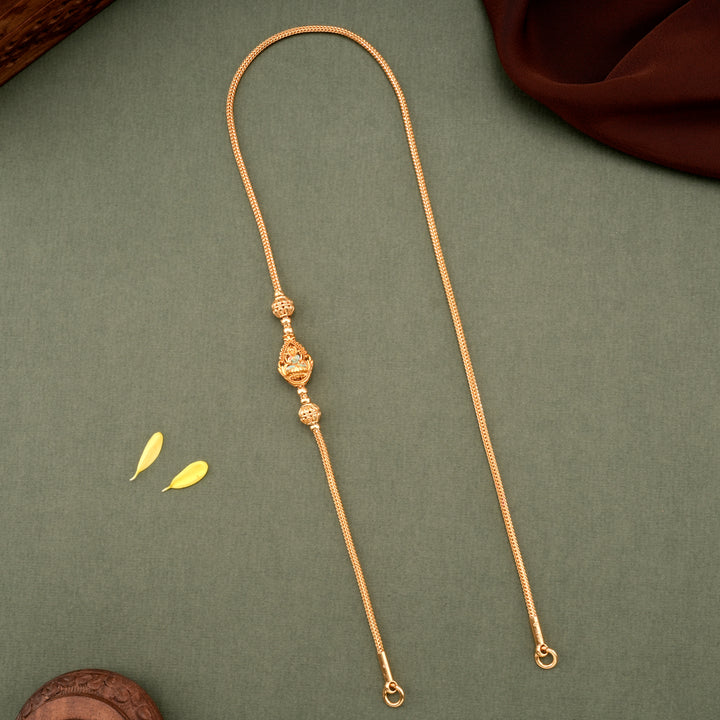 Traditional Leaf Lakshmi Mugappu Chain