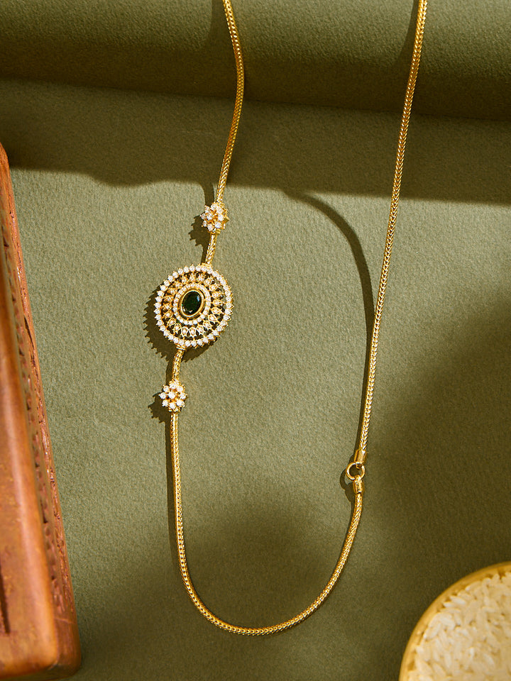 Emerald Oval Spark Mugappu Chain