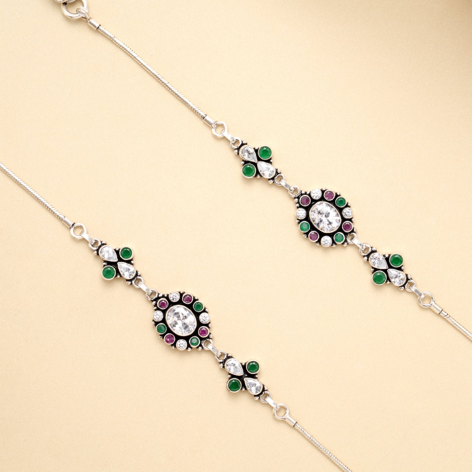 Antique Emerald Gem Harmony Silver Anklet