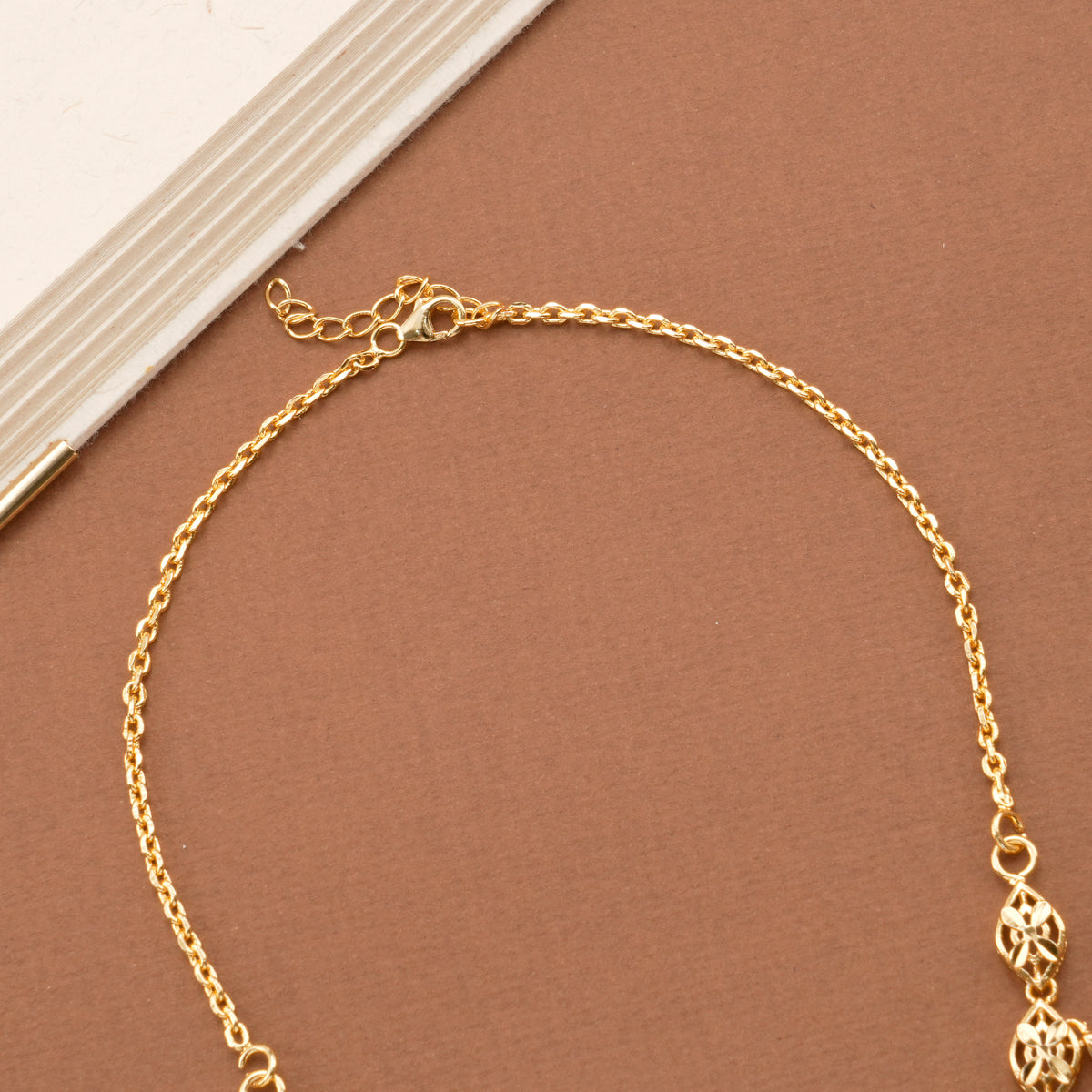 Gold Plated with Leaf Emerald Drops Necklace Set