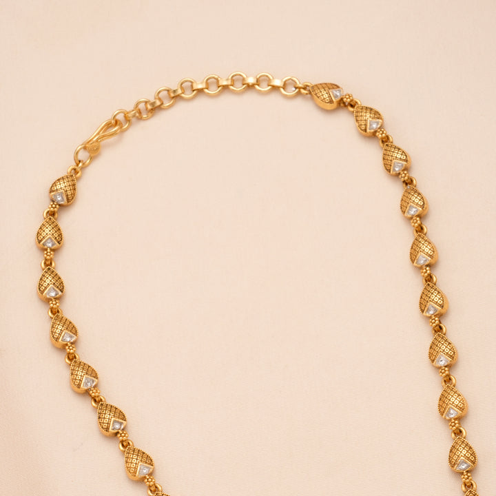 Antique Blooming Flower with Golden Drops Necklace Set
