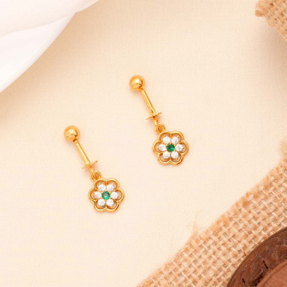 Radiant Floral Design Silver Gold Plated Koppu