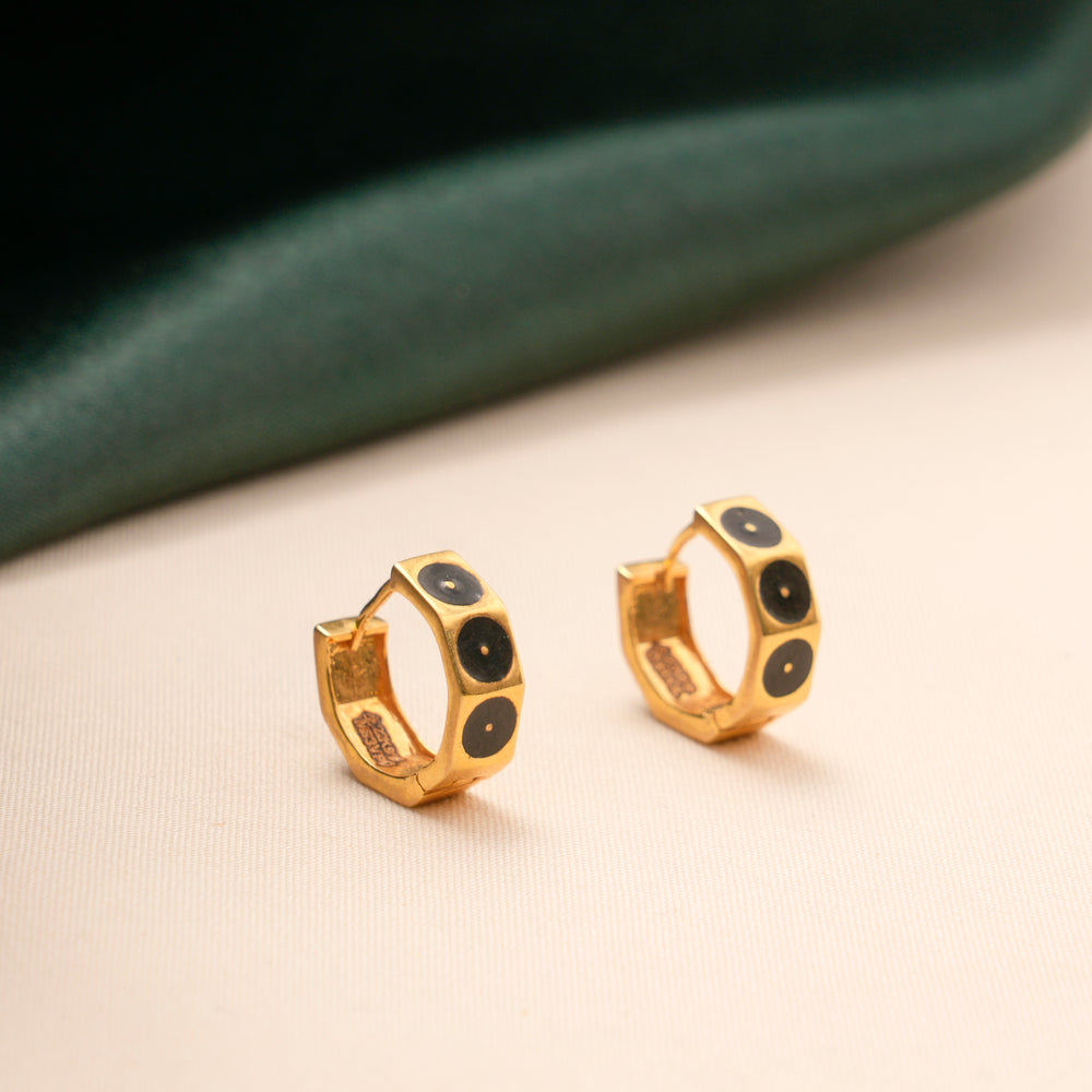 Black Motif Hoop Gold Earrings