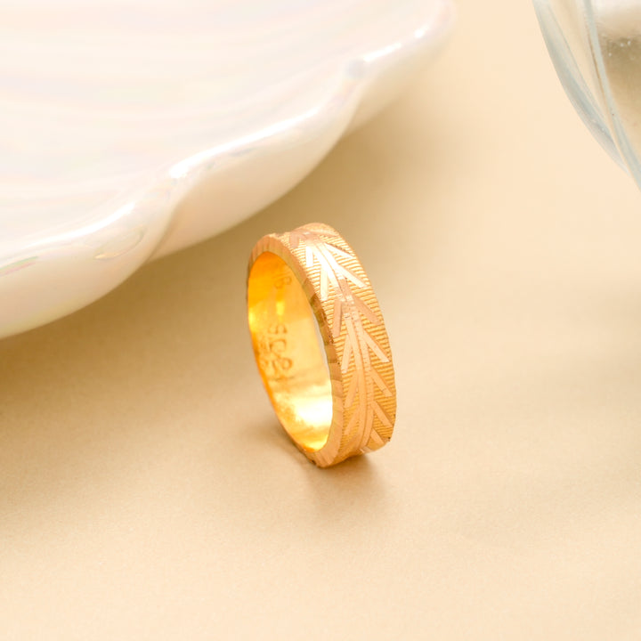 Designer Gold Ring for Women