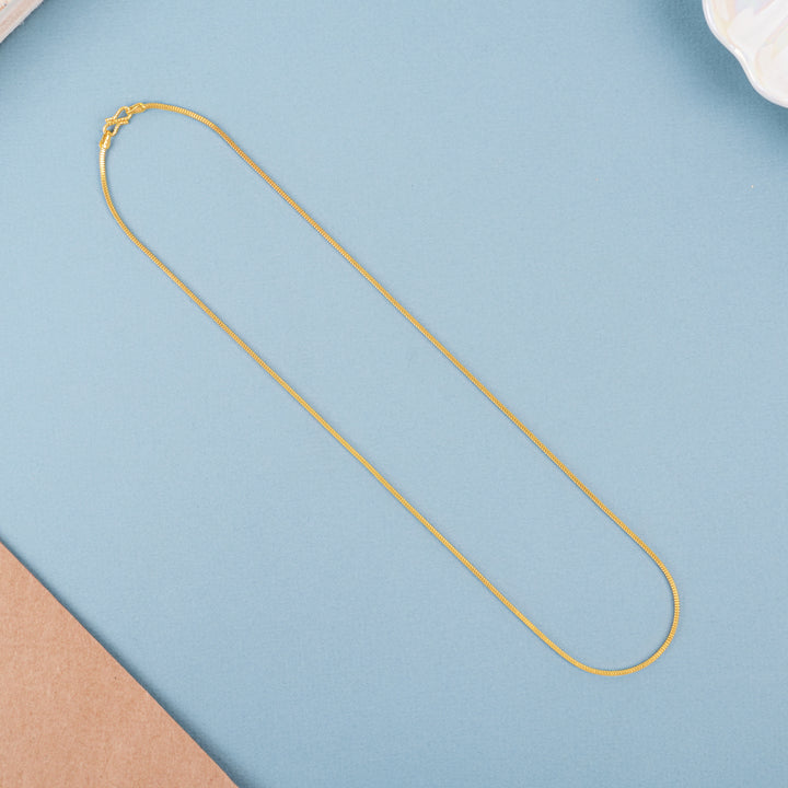 Modern Sleek Gold Chain