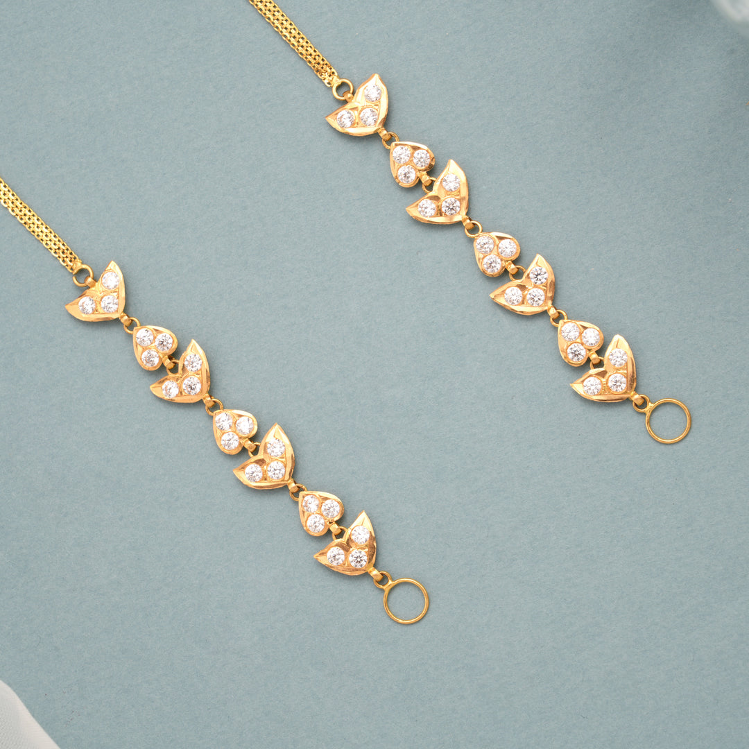 Classic White Stone with Chain Ear Mattal