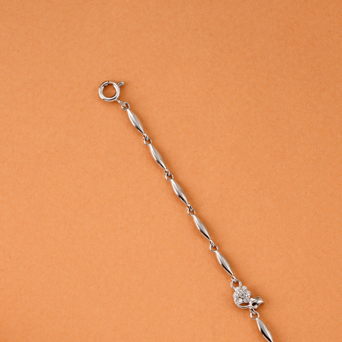 Stylish Flower Design Silver Bracelet