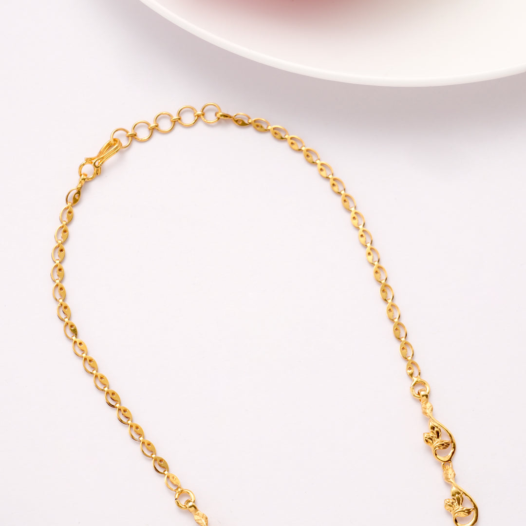 Grand Flower Casting Golden Necklace Set